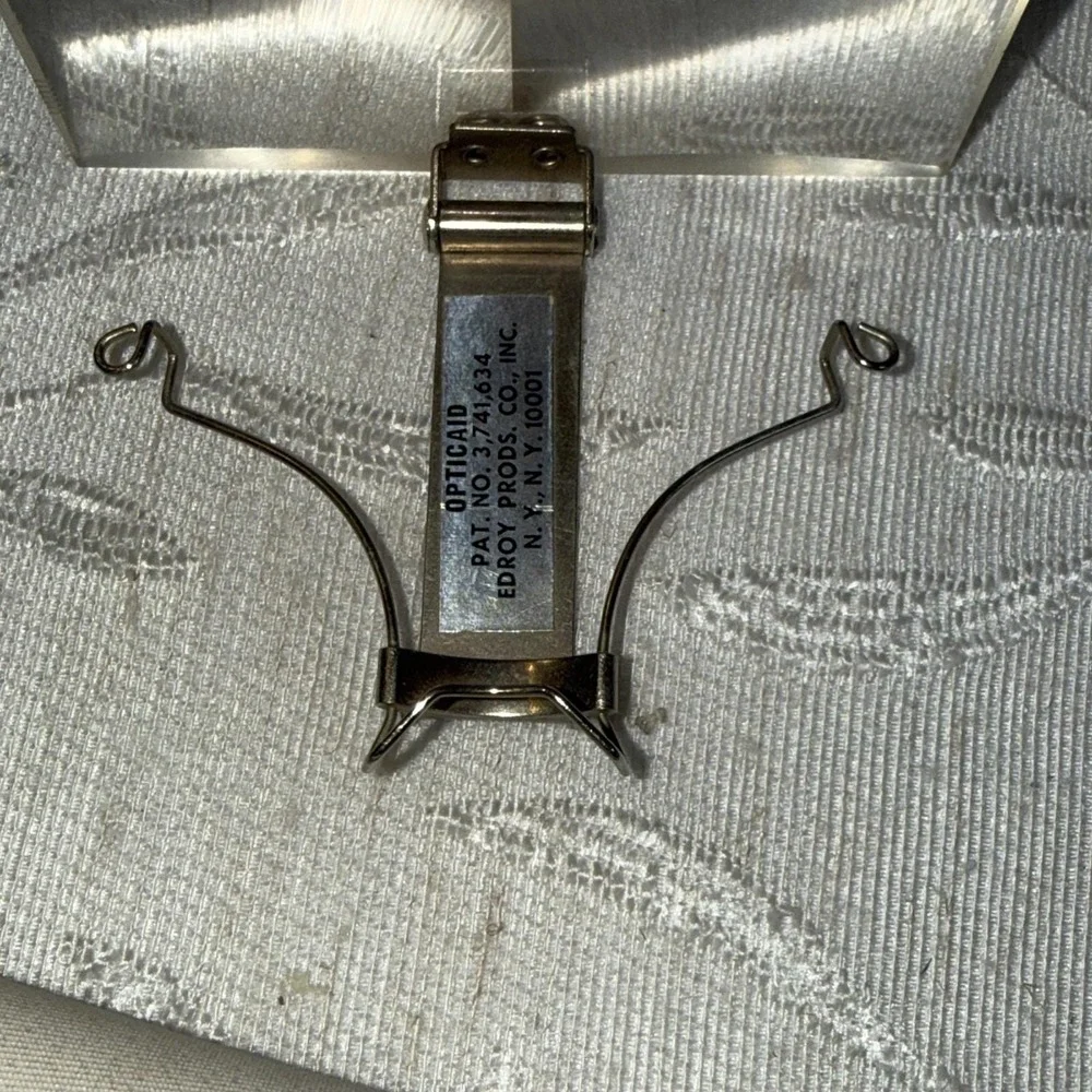 Vintage 1970s Edroy Opticaid Clip-On Magnifier – Original Case‎ Included. Loupe